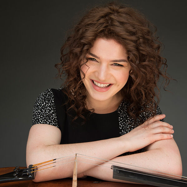 Julia Hagen - Violoncello